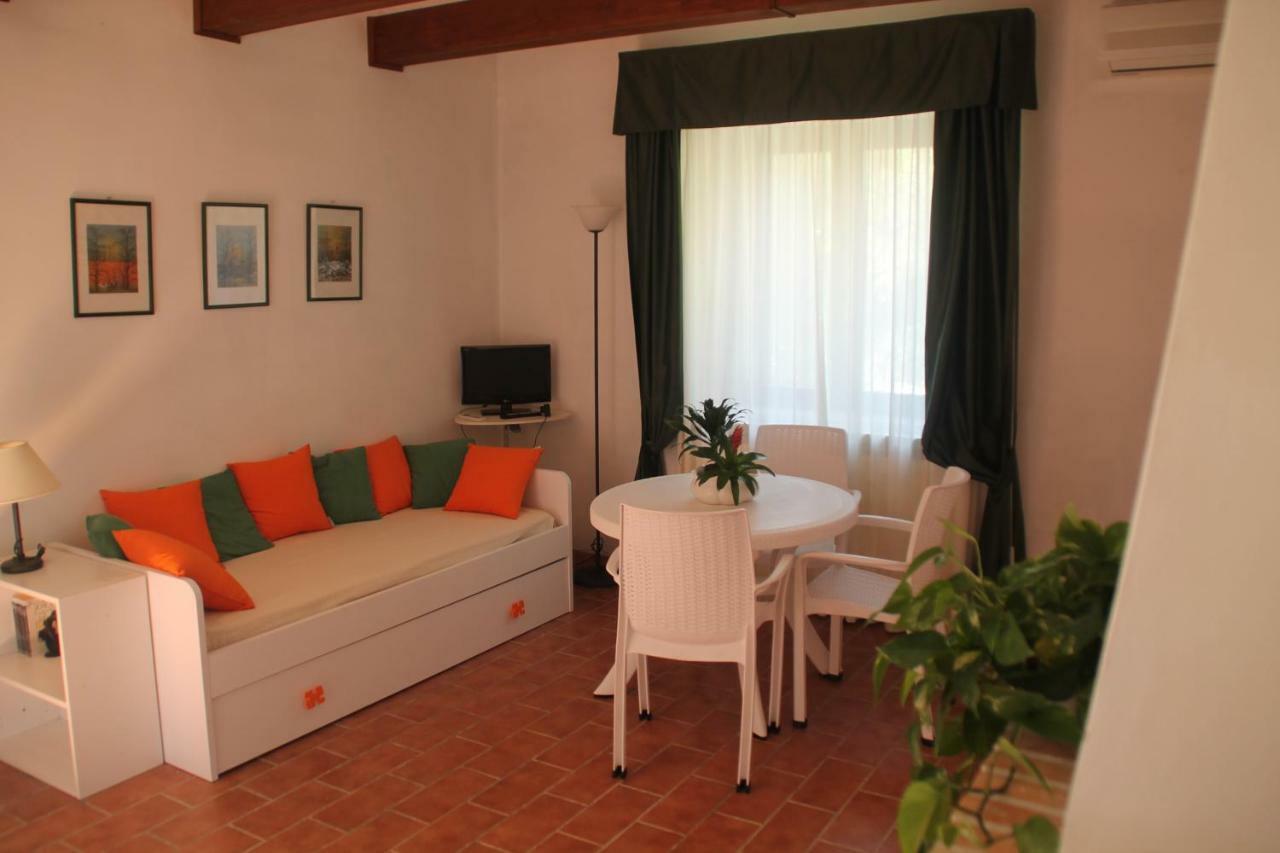 Case Cordovani Magliano in Toscana Exterior foto